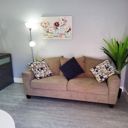 Habitacion Privada Cerca De Todo Tampa Dış mekan fotoğraf